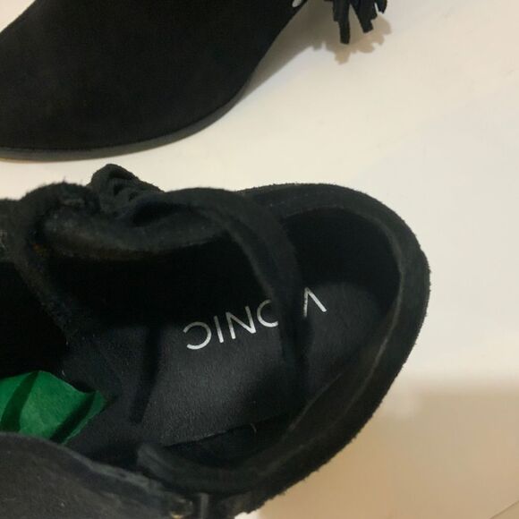 Vionic • Faros Fringed Bootie ankle boot black suede heeled studded orthotic - Picture 8 of 10